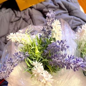 3 lavender artificial plants